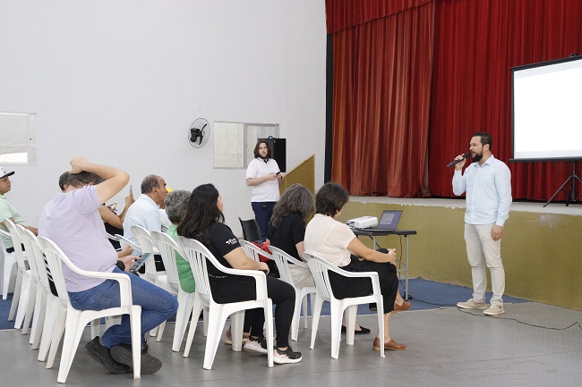 Gabinete Itinerante Cultura