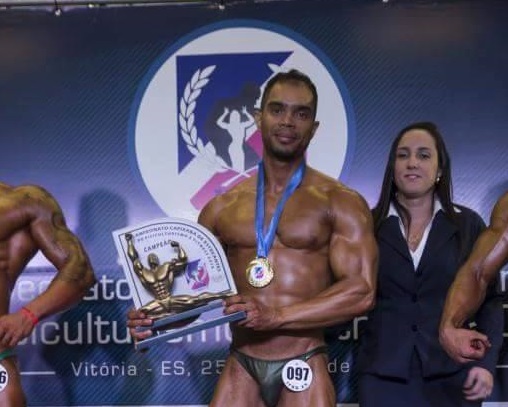 Fisiculturista de Aracruz se prepara para ser Campeão Estadual de 2016
