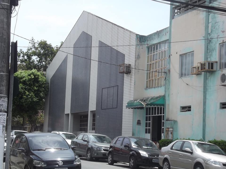 Prefeito de Aracruz quer vender mais de vinte lotes e outros imóveis públicos